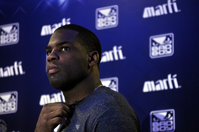 布魯克到內 布魯克到內